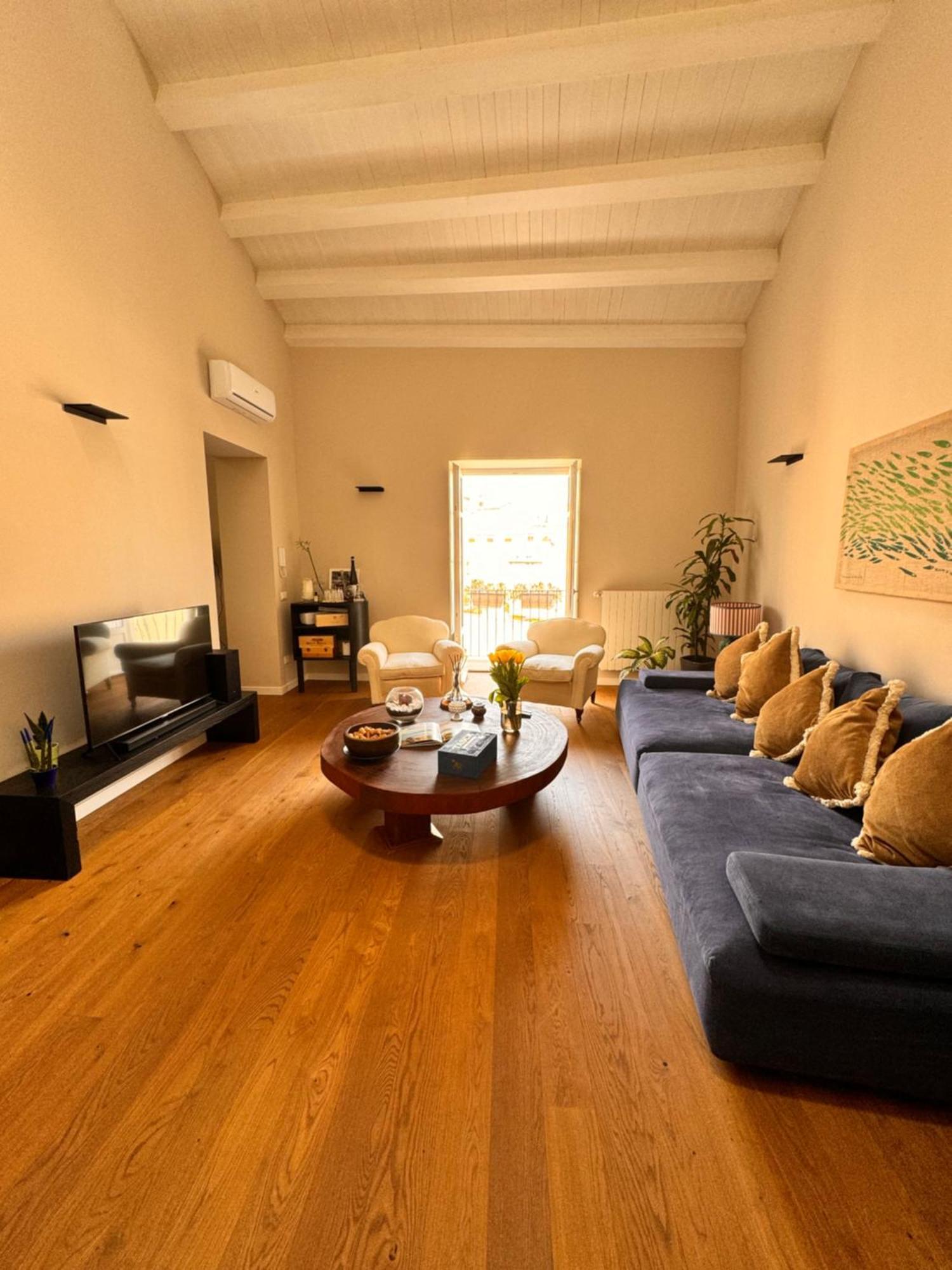 A Cala Suite & Apartment Palermo Exterior photo